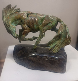 Horse - sculpture by Spas Kirichev