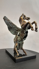 Пегас - скулптура бронз на Румен Желев