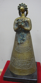 Аплодисмент - скулптура на Румяна Русинова