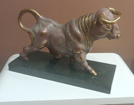 Bull II - sculpture by Bogdan Bondikov